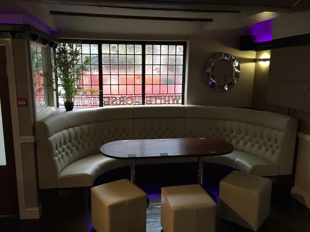 White Horse Hotell Builth Wells Eksteriør bilde