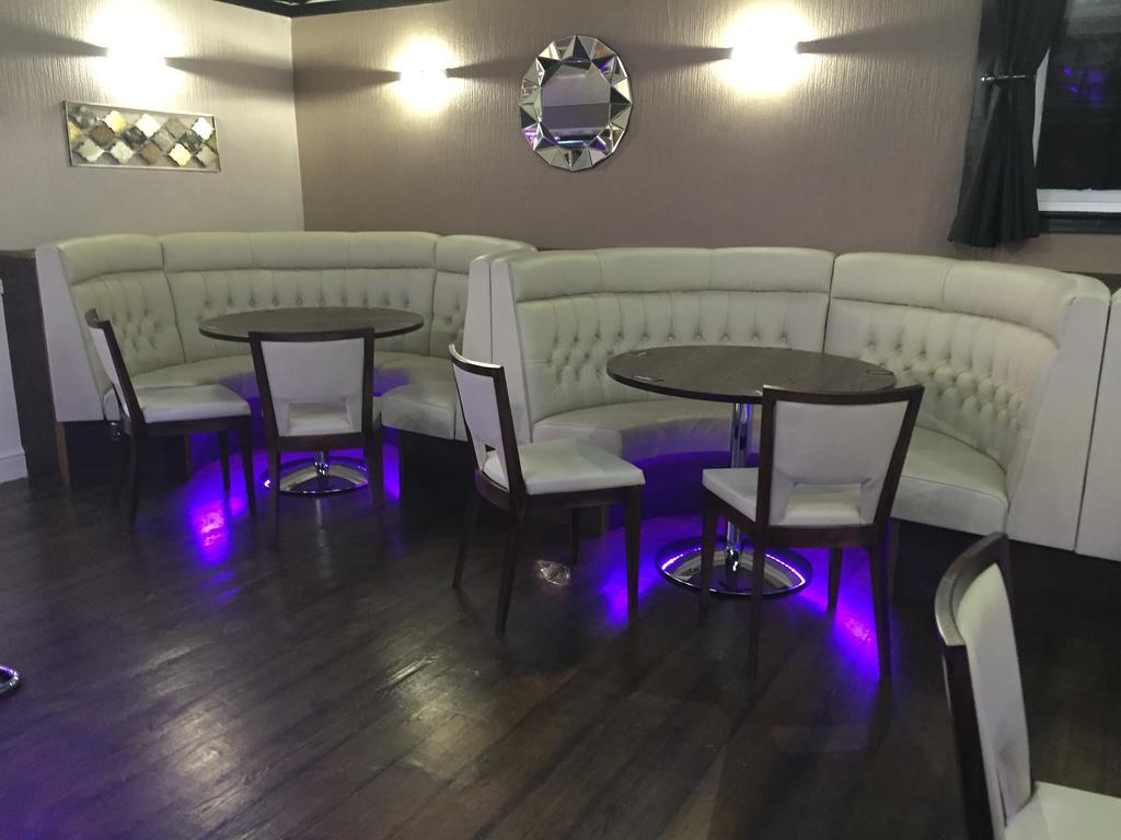 White Horse Hotell Builth Wells Eksteriør bilde