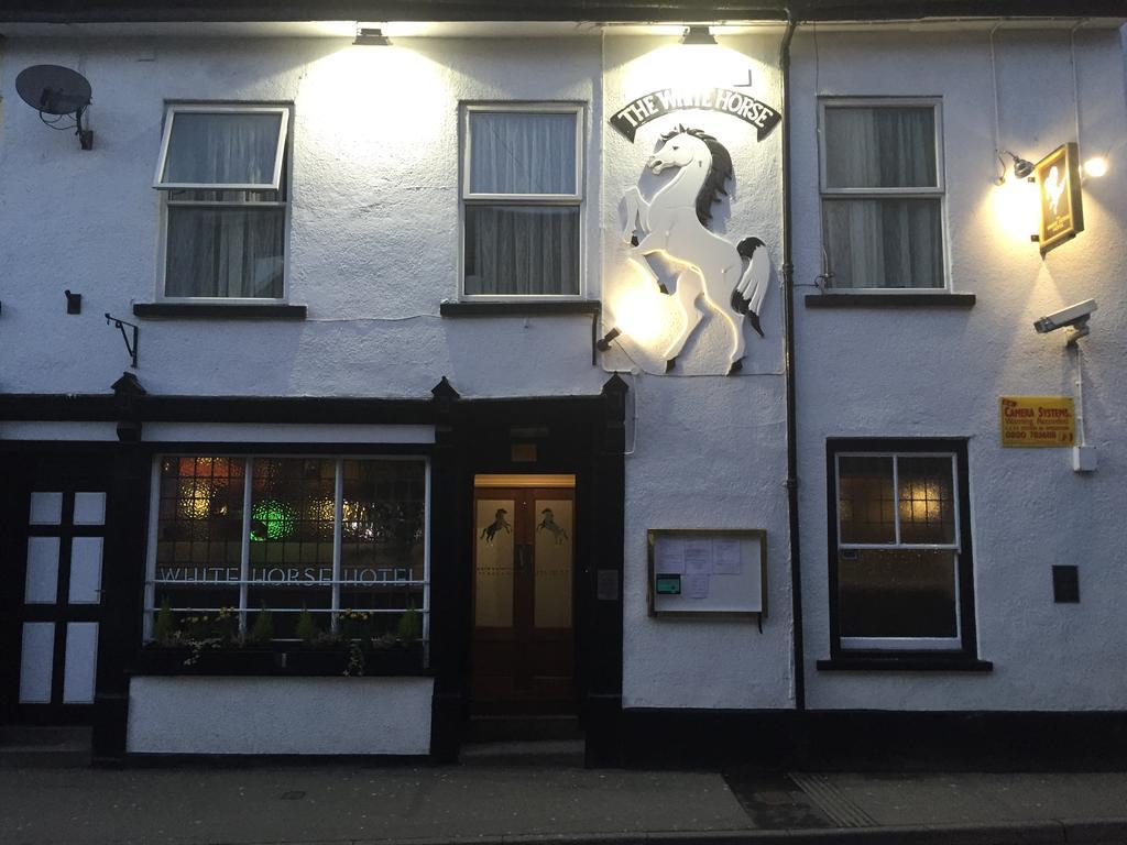White Horse Hotell Builth Wells Eksteriør bilde